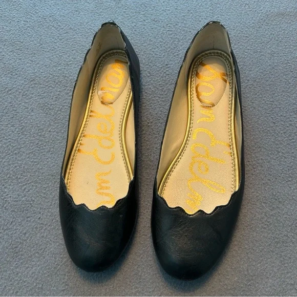 Sam Edelman Finnegan Black Leather Loafers with Scalloped Design Size 10M - Picture 7 of 13